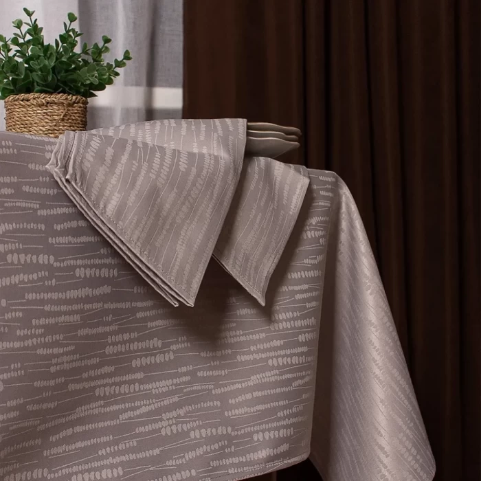 Комплект столового белья ТМ "ЦУМ" 150х180см 7353  