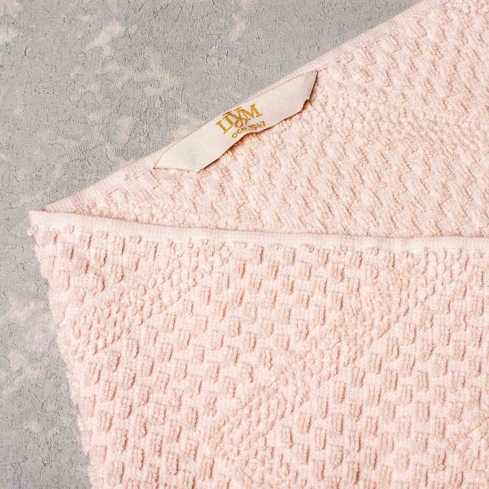 Полотенце банное ТМ "ЦУМ" GRACIA (бледно-розовое) 70х140см