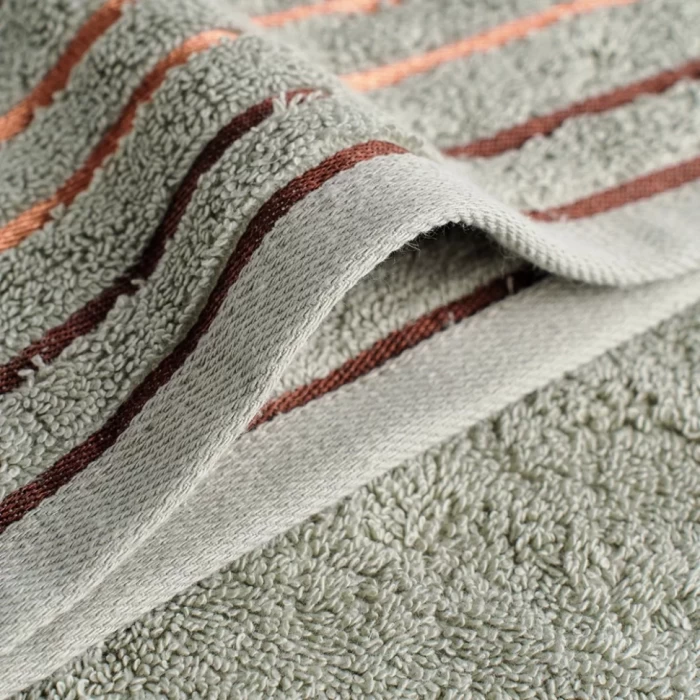 Полотенце махровое ТМ «ЦУМ» Хавана 3240 L272 светлая олива 100х150см